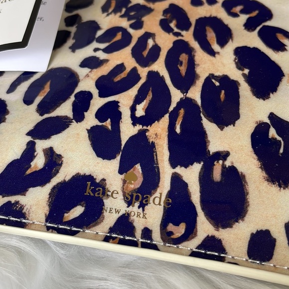 Kate Spade ♠️ leopard pencil case NWT - Picture 7 of 7